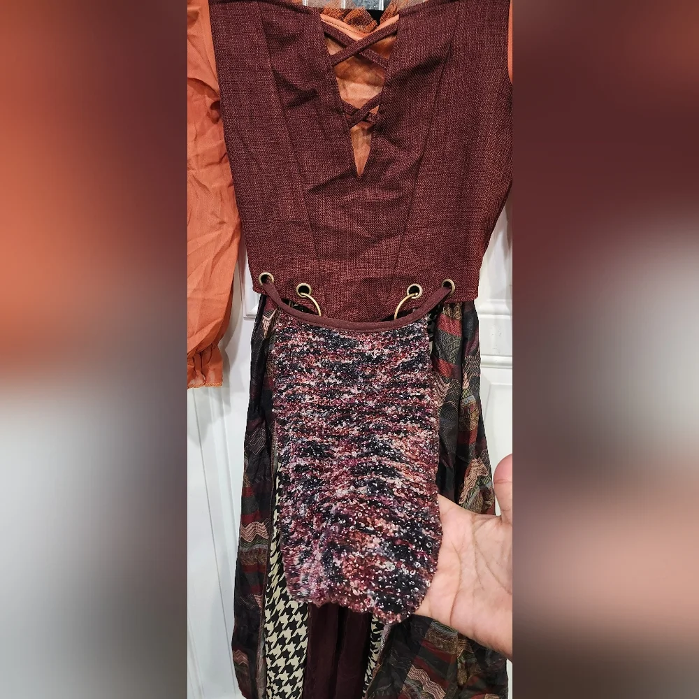 Hocus Pocus Mary Sanderson Kid's Costume Size Medium 8-10 Dress & Apron